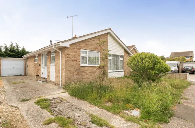 Cunningham Gardens, Felpham, PO22, photo 2