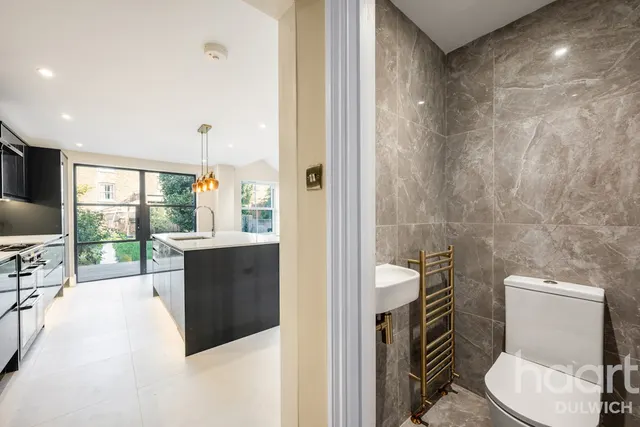 Shenley Road, London, SE5, photo 3