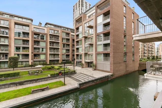Park Street, Chelsea Creek, SW6, photo 1