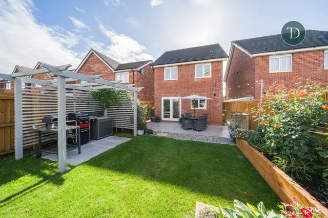 Photo 2 — Grayling Avenue, Ellesmere Port, CH66 1UD