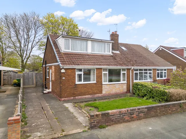 Burgess Avenue, Warrington, Warrington, WA4 6QZ, photo 1
