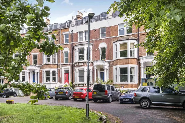 Brixton Hill, London, SW2, photo 2