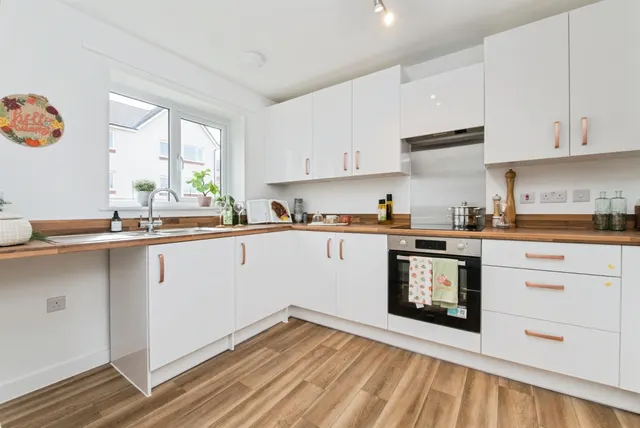 Braid Drive, Tiverton, EX16, photo 2