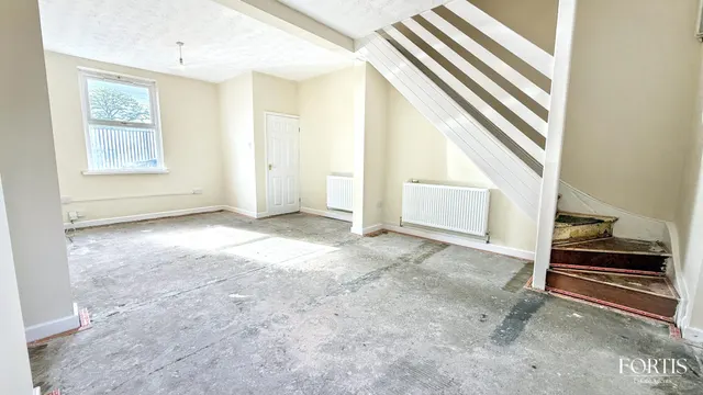 Witham Street, Newport, NP19, photo 2