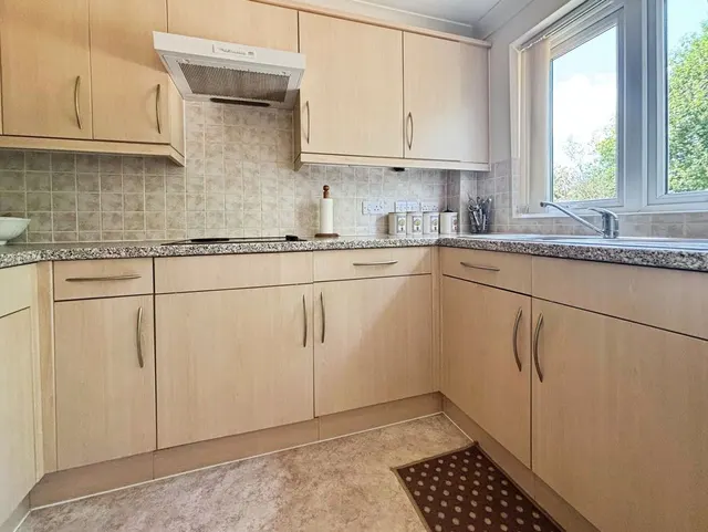 Hollyfield Road, Sutton Coldfield, B75, photo 2