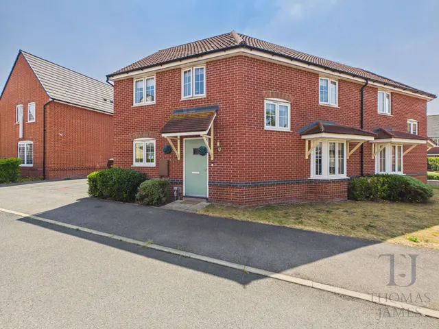 Bluebell Avenue, Cotgrave, NG12, photo 1