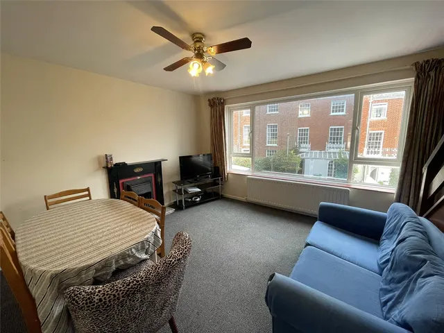 Devonshire Place, Exeter, EX4, photo 2