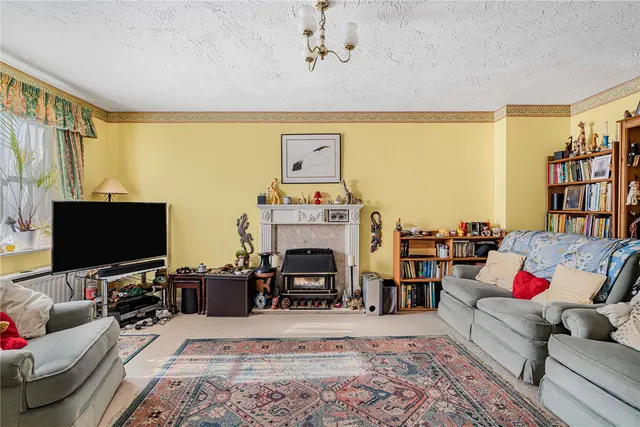 Lincoln Close, Ash Vale, GU12, photo 2