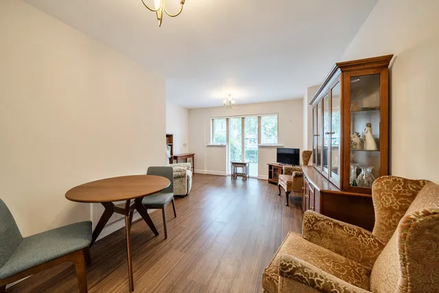 Ickenham Road, Ruislip, HA4, photo 3