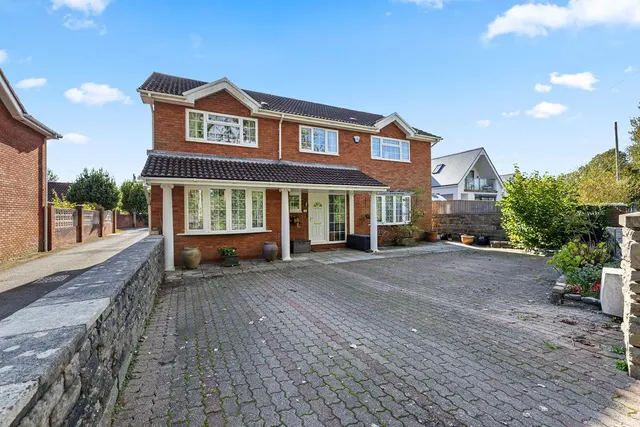 Ashleigh Road, Derwen Fawr, SA2, photo 2