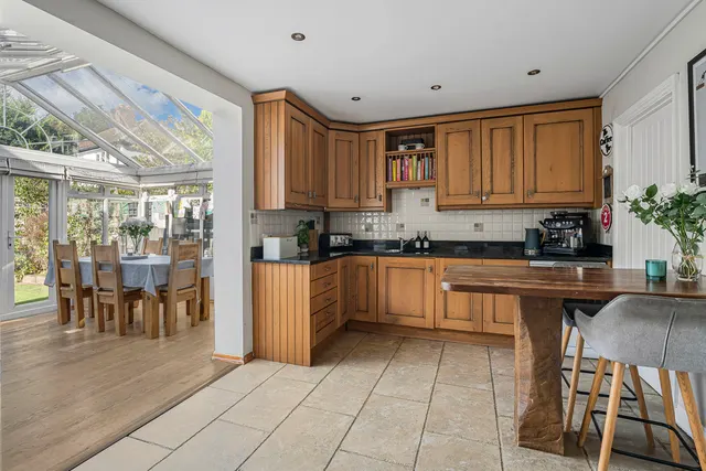 Blundel Lane, Stoke d'Abernon, KT11, photo 3