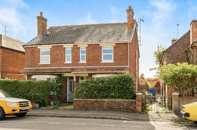 Milland Road, Winchester, SO23, photo 1