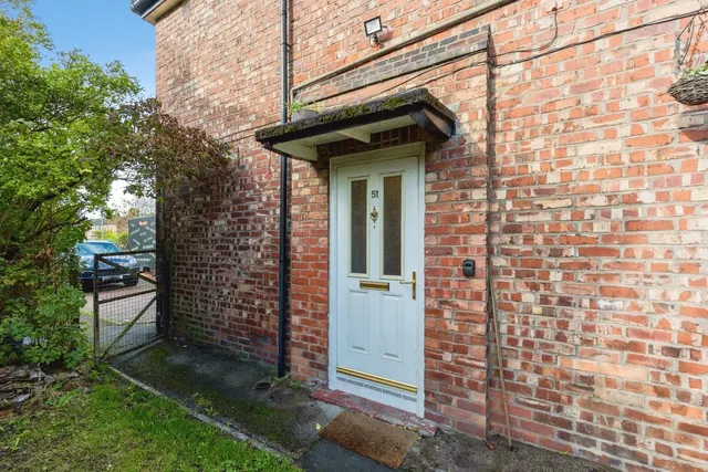 Houghend Avenue, Chorlton, M21, photo 1