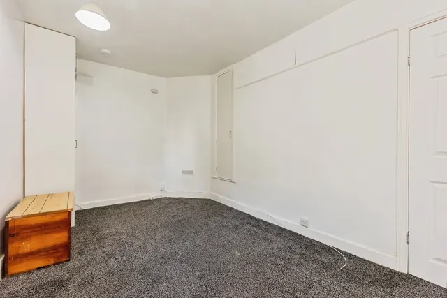 Houghend Avenue, Chorlton, M21, photo 3