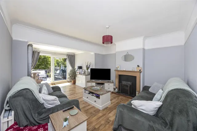 Photo 2 — Newlands Avenue, Bexhill-On-Sea, East Sussex, TN39 4HA
