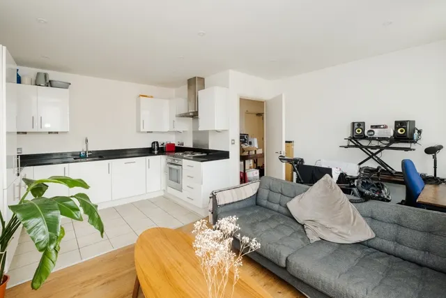 Photo 2 — Manor Road London N16