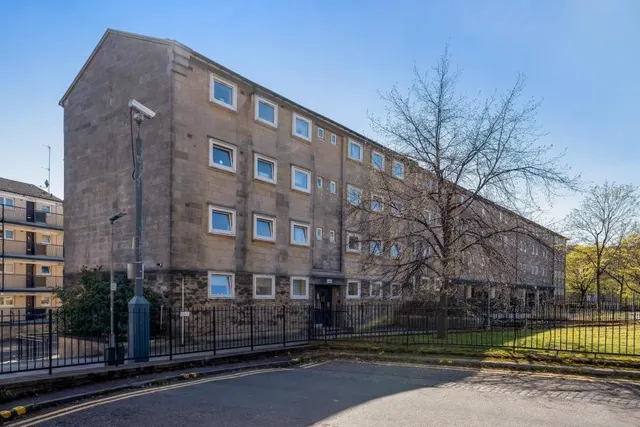 Cathedral Square, City Centre, G4, photo 1