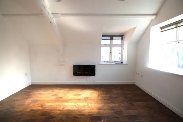 Photo 3 — Devonshire Place, Prestwich, Manchester, M25 3FF