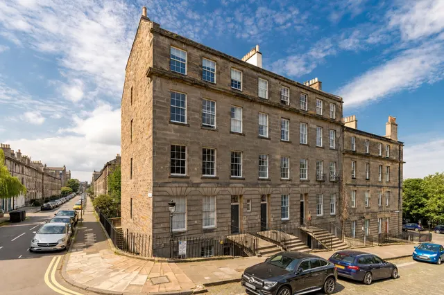 Dundonald Street, New Town, EH3, photo 1