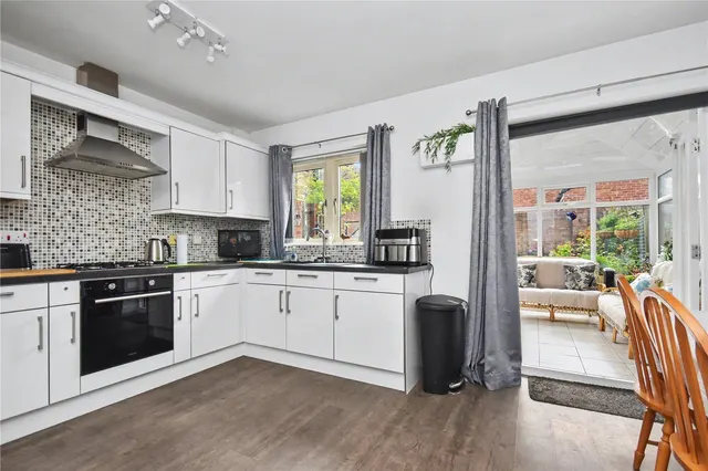 Davy Road, Allerton Bywater, WF10, photo 2