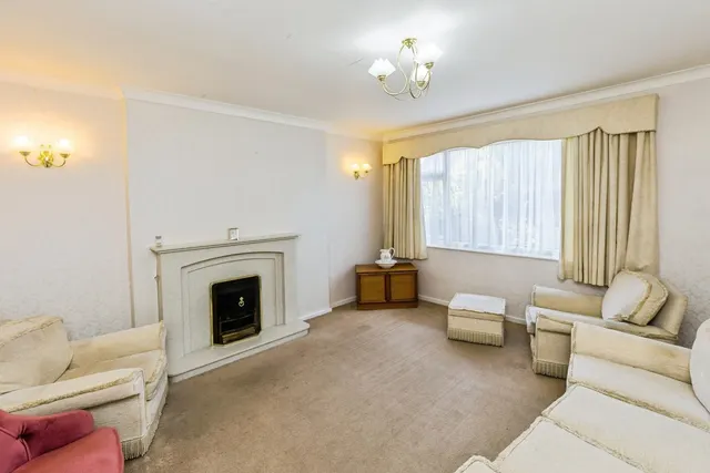 Essex Road, Wirral, CH48, photo 2