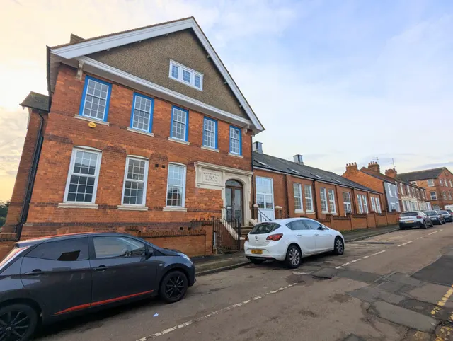 Scarborough Street, Irthlingborough, NN9, photo 1