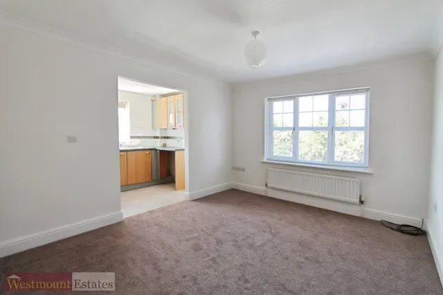 Newbury Close, Dartford, photo 2
