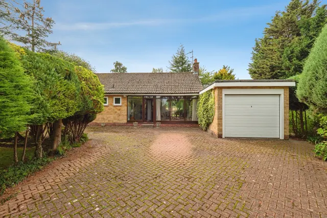 South Glebe, Lockington, Driffield, photo 1