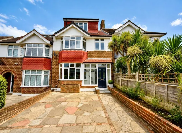 Glenesk Road, London, SE9, photo 2
