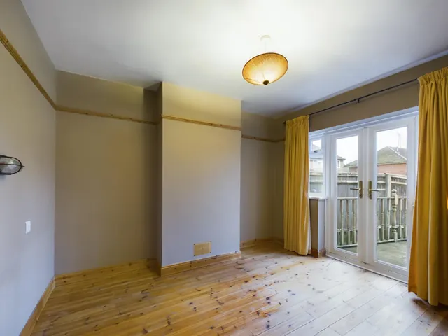 Photo 3 — Bramblys Drive, Basingstoke, RG21