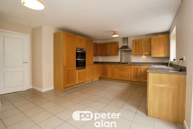 Andrews Road, Cardiff, CF14, photo 3