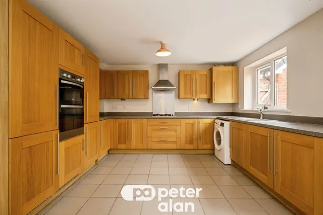Andrews Road, Cardiff, CF14, photo 2