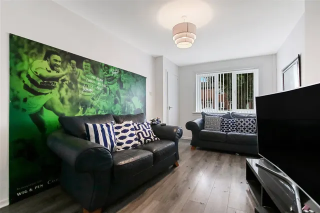 Edrom Court, Shettleston, G32, photo 2