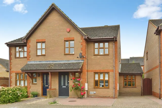 Benacre Croft, Tattenhoe, Milton Keynes, photo 1