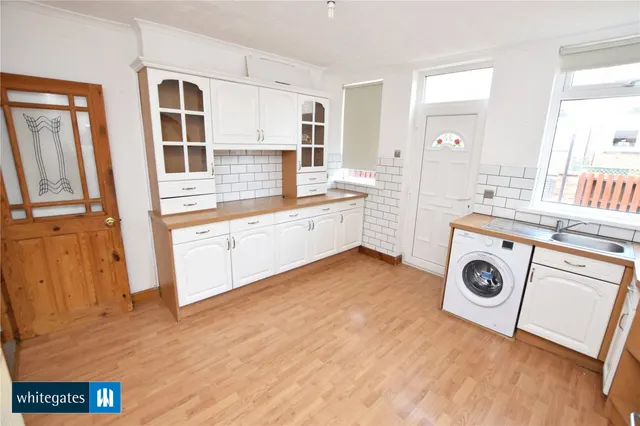 Dalton Grove, Leeds, LS11, photo 3