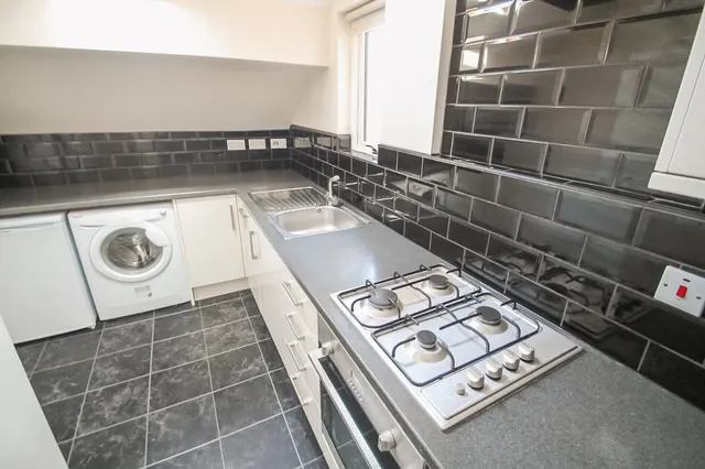 Clarendon Road, Leeds, LS2, photo 3