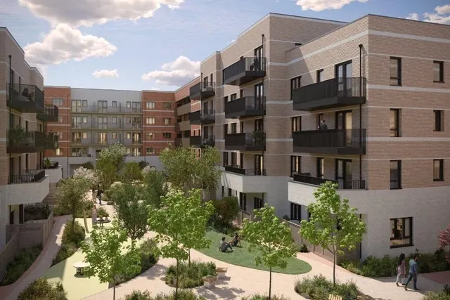 Twickenham Square, Twickenham, TW2, photo 1