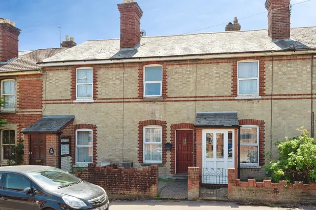 Great Brooms Road, Tunbridge Wells, photo 1