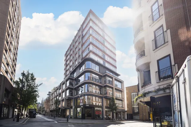 9.2 Stirling Court, 3 Marshall Street, London, photo 1