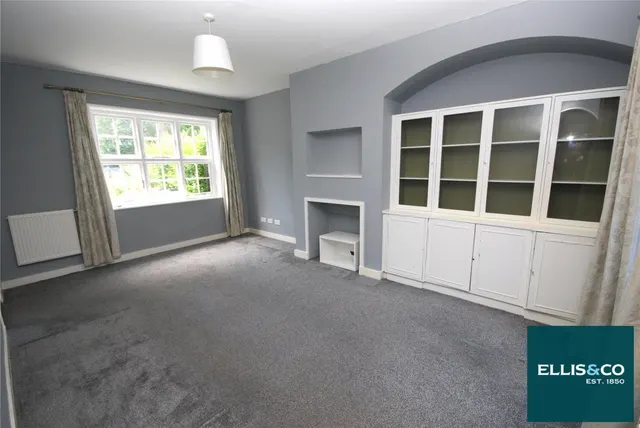 Oakwood Road, Hampstead Garden Suburb, NW11, photo 2