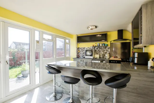 Ashfield Drive, Halifax, HX3, photo 3