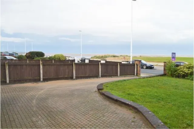 Photo 2 — North Parade, Wirral
