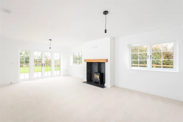 Hedgerow Gardens, Thornborough, MK18, photo 2