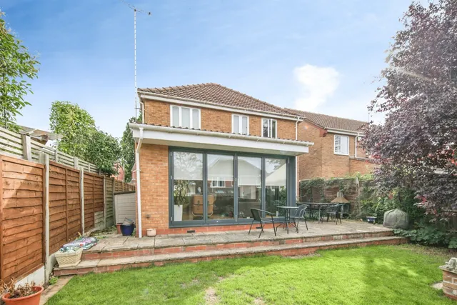 Pencraig Close, Kenilworth, CV8, photo 3