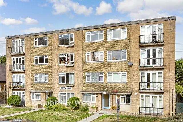 Ross Road, Wallington, SM6, photo 1