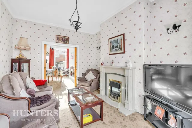Honeywell Lane, Oldham, OL8, photo 3