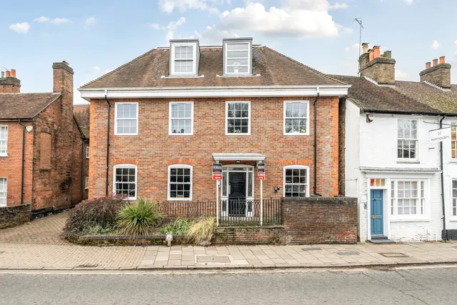 High Street, Rickmansworth, WD3, photo 1