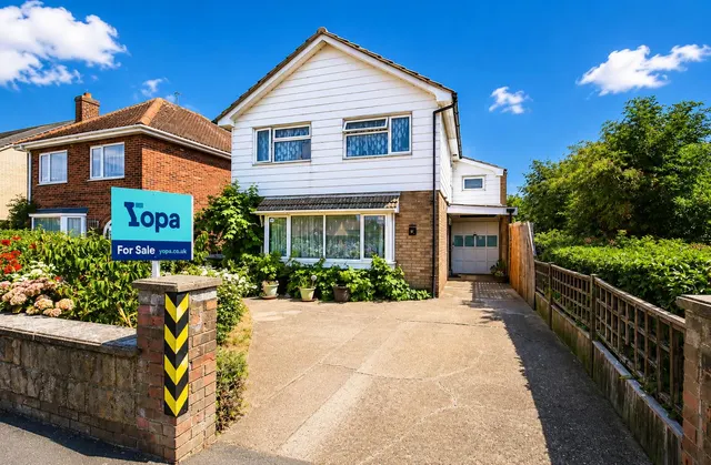 Newark Road, Peterborough, PE1, photo 1