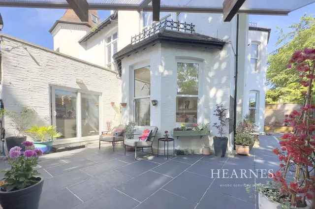 Magnolia Court, BH1, photo 1