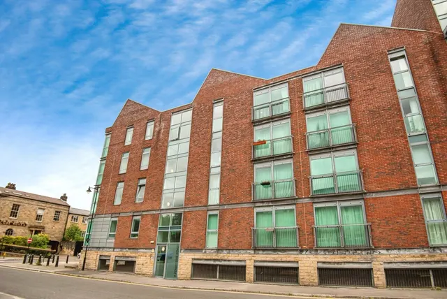 Penistone Road, Sheffield, S6, photo 1